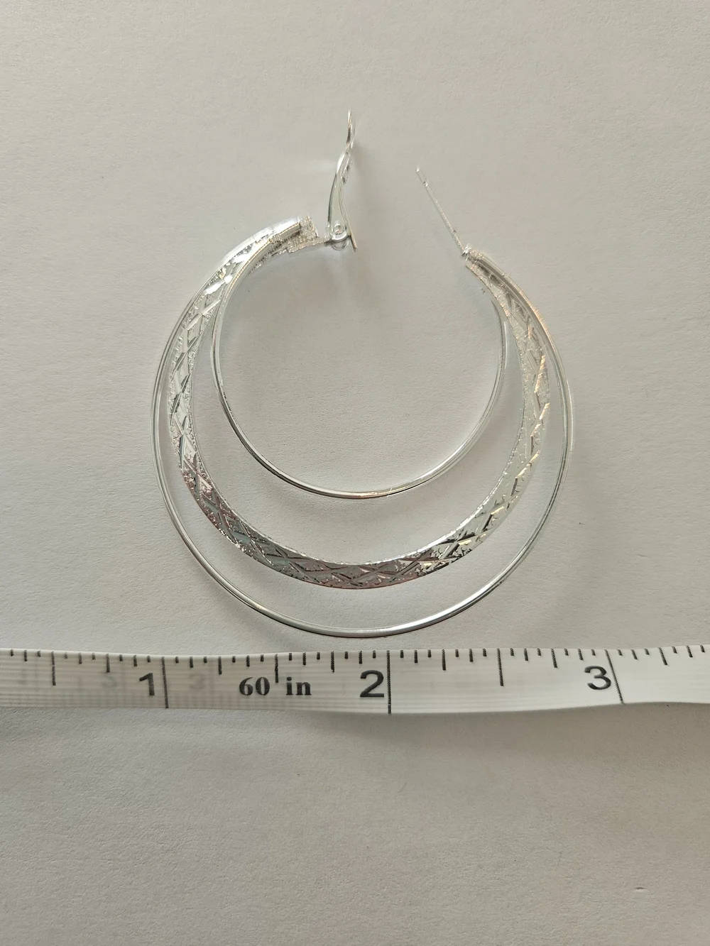 NWT Silver Hoop Earrings Elegant Women Jewelry Feminine Minimalist Work Party